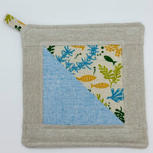 Load image into Gallery viewer, Sealife Trivet