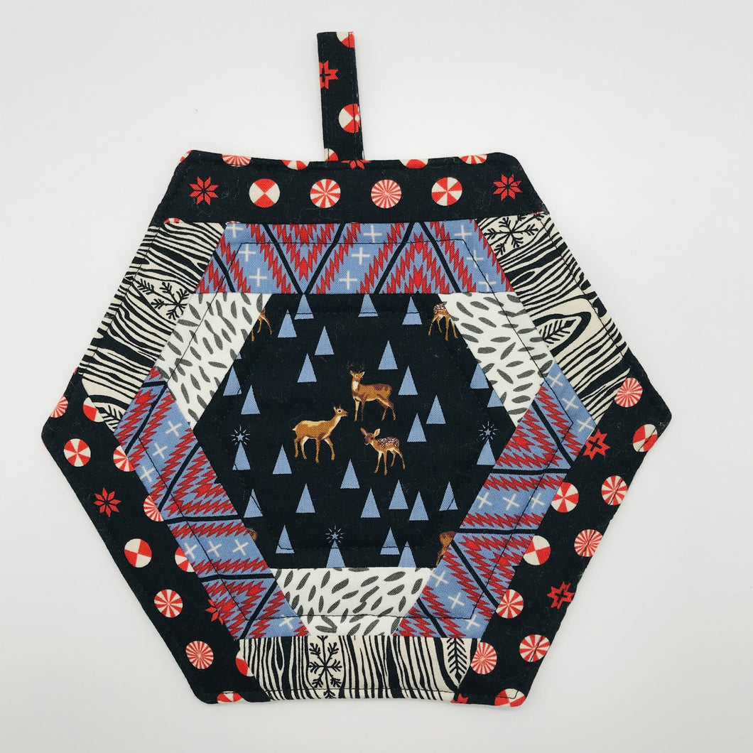 Holiday Hommies Trivet/Potholder